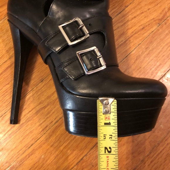 Rachel Zoe Danielle Edgy Vachetta Leather. Rare. HTF worn once - Picture 9 of 12